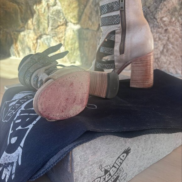 Freebird Tiara - Picture 3 of 5